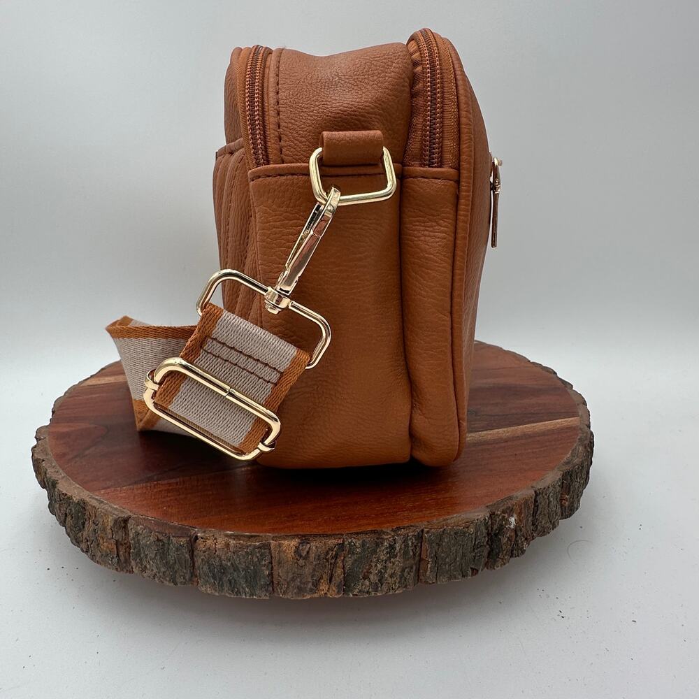 Quilted Dual Compartment Crossbody Bag Tan Brown Multi Pocket Shoulder Purse EUC - Picture 6 of 14